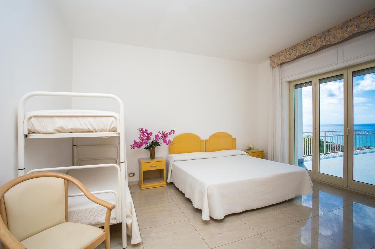 Club Residence La Castellana Belvedere Marittimo Buitenkant foto